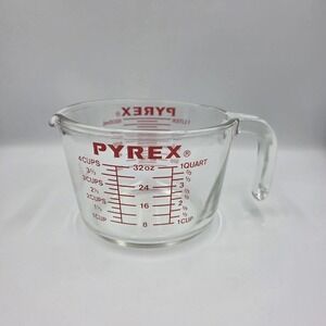 Vintage Glass PYREX CORNING 1 Quart, 4 Cup Measuring Cup RED PRINT 532 *READ*